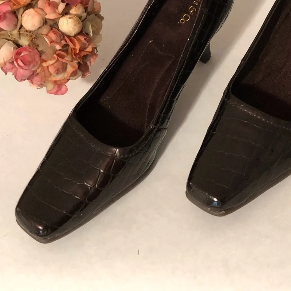 Bass & Co. Dawn burgundy brown heels - Picture 8 of 8